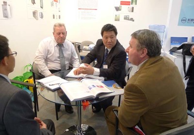 長城電工亮相2013年德國漢諾威工業展，環保咨詢服務引關注