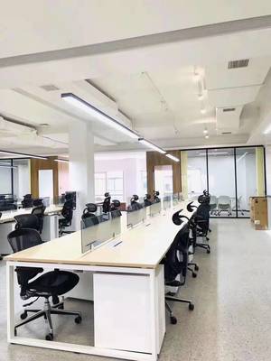 屏風辦公桌與環保咨詢服務 價格解析與價值考量